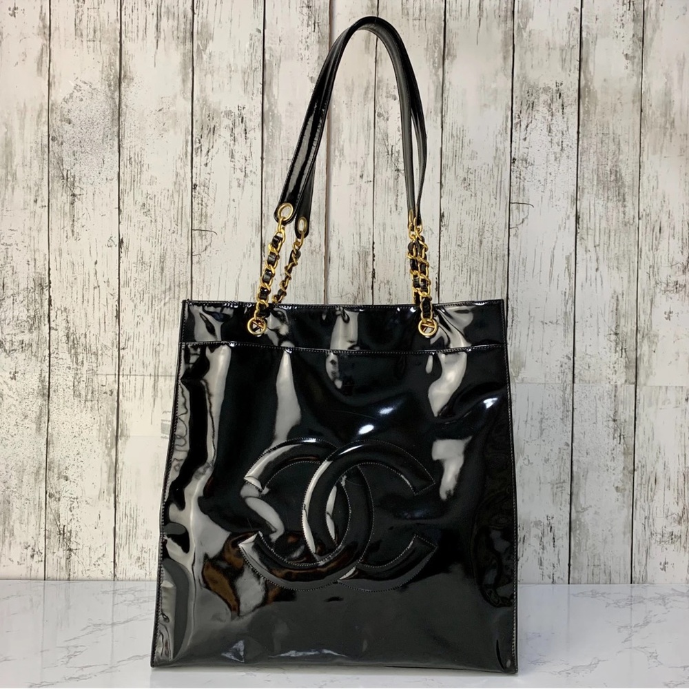 CHANEL CC Logo Enamel Patent Leather Chain Tote bag Black Gold【Condition:S】Good - Picture 3 of 17